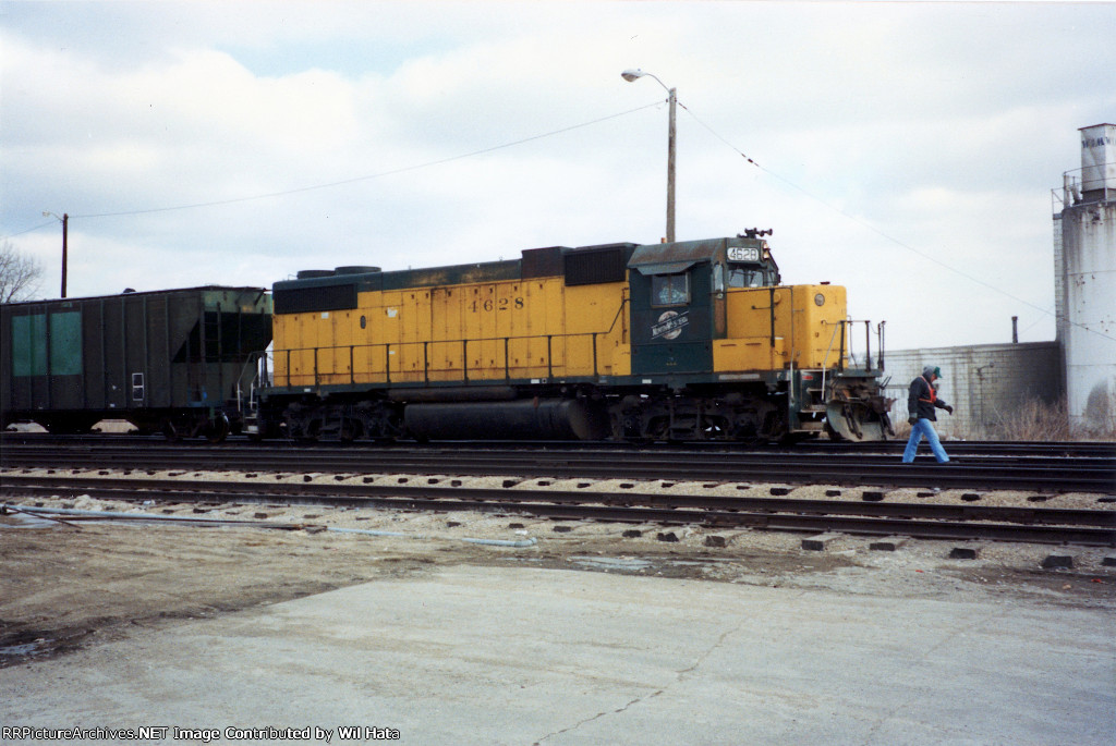 C&NW GP38-2 4628